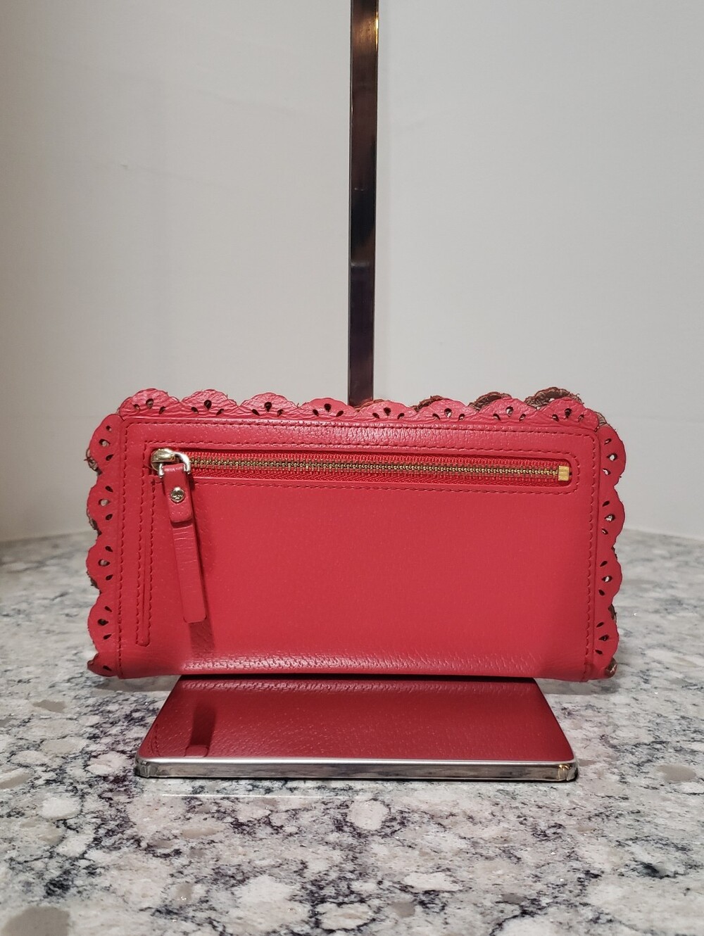 Kate Spade New York Coral Pink Scalloped Lace Trim Leather Wallet - Picture 11 of 12